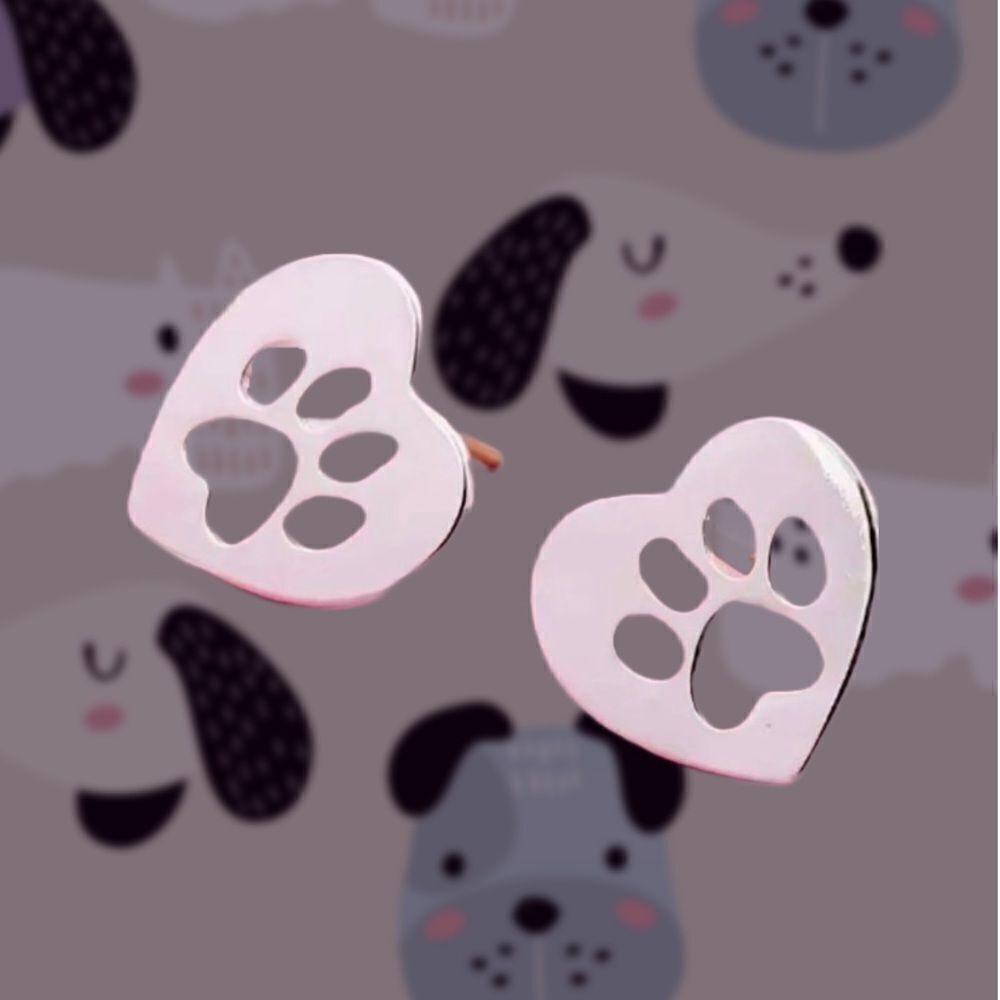 🆕  🐾❤️🐾  Adorable Shiny Stainless Steel Heart Animal Paw Stud Earrings 🐾❤️🐾